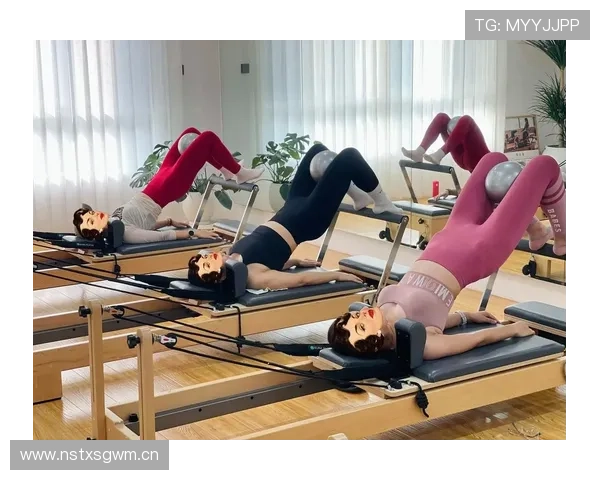 华体会手机版:简便操作带你畅享体育赛事的极致乐趣 华体会手机版:简便操作带你畅享体育赛事的极致乐趣